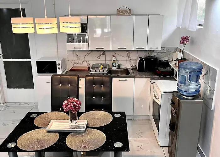 Cseppecske Apartment Pecs